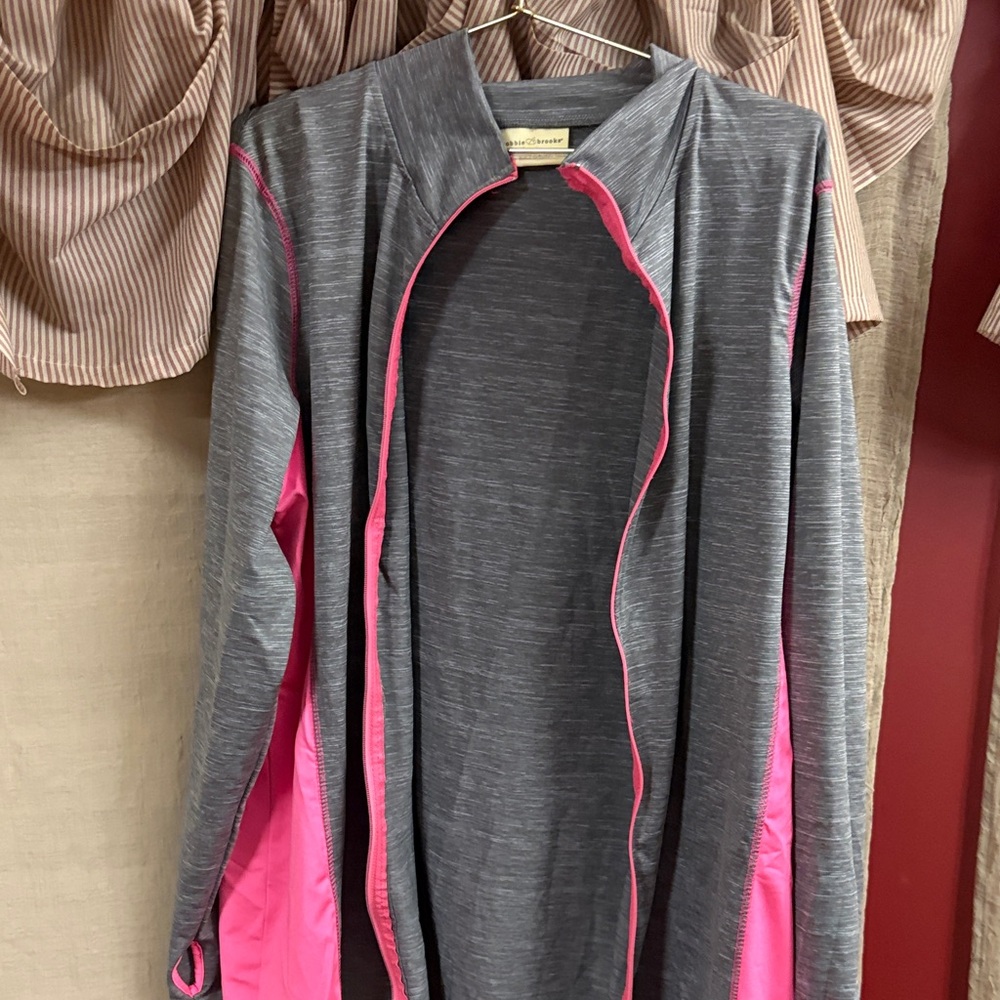 Bobbie Brooks Gray and Pink Cardigan
